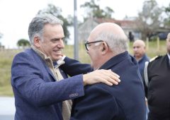 Abella y MTOP suscribieron convenios para obras en Piriápolis y Paso del Guerrero