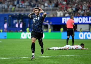 Argentina remontó ante Inglaterra y jugará la final del Mundial frente a España