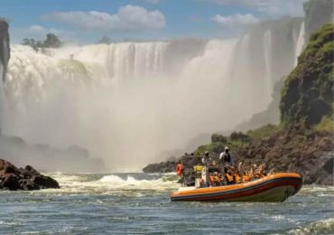 Murió un turista tras el vuelco de una lancha en las Cataratas del Iguazú