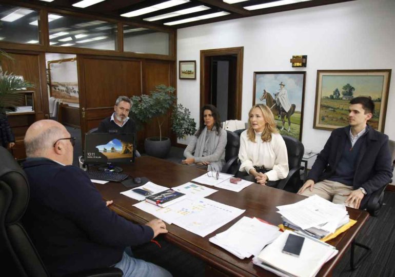 Antel anunció a Abella inversión de más de US$ 2 millones para Maldonado
