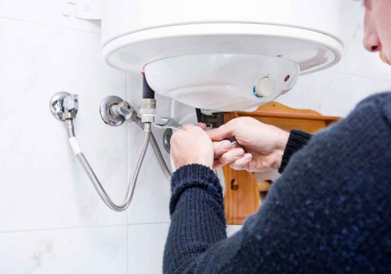 Agua caliente en casa: qué mirar al elegir el equipo