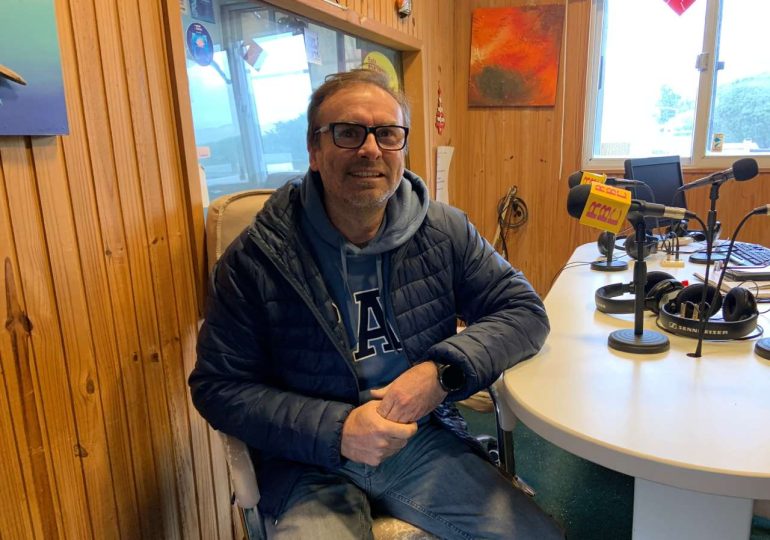 Marcelo González cuestionó la demolición del Club Playa Hermosa y el desmantelamiento de las Aerosillas