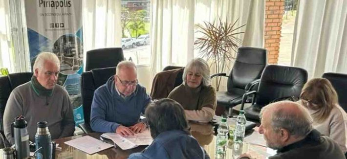 Municipio de Piriápolis analizó el impacto vial de la futura policlínica de Asistencial Médica