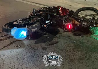 Ruta 102: murió un motociclista tras choque frontal con un auto