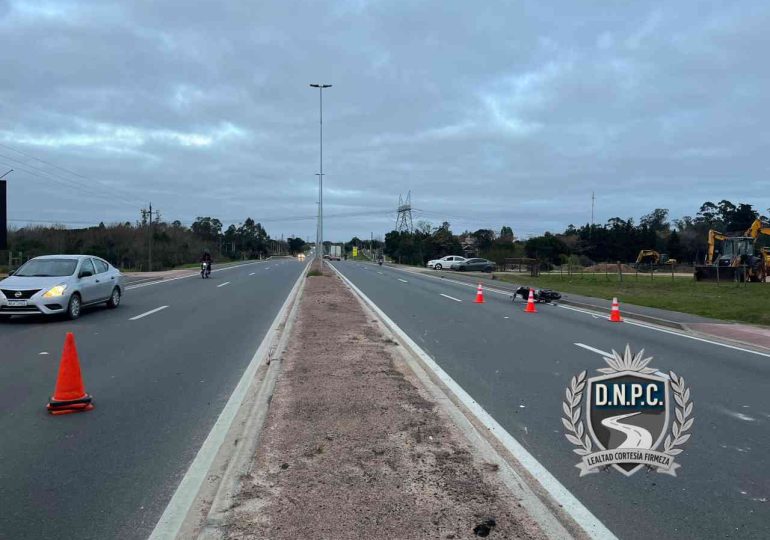 Dos personas fallecieron tras despiste de una moto en Ruta 6