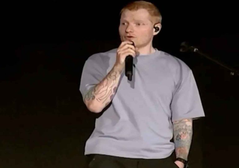 Sheeran volvió al escenario y abordó la controversia por Gaza