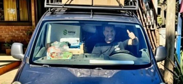 Concejal de Piriápolis llevó a Paysandú una camioneta cargada de donaciones para los damnificados por las inundaciones