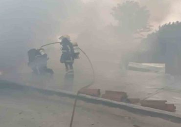 Un hombre quemado y varios afectados tras incendio en Montevideo