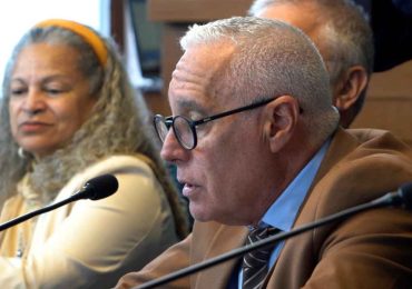 Negro presentó ante el Parlamento la estrategia nacional de control de armas y municiones