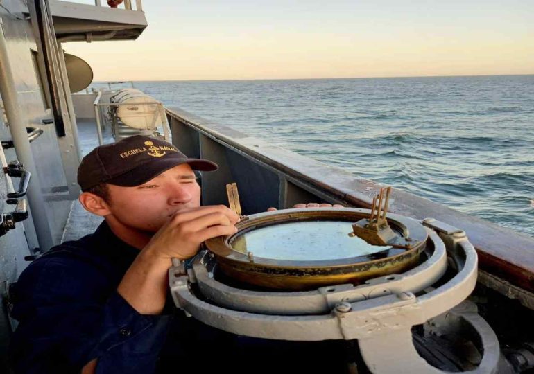 Uruguay celebra el Día Marítimo Mundial con un acto central en la Escuela Naval