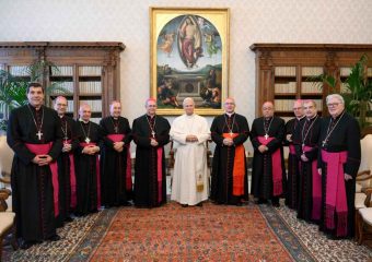 Desde Roma, Monseñor Milton Tróccoli habló del encuentro con León XIV y de su próxima visita a Uruguay