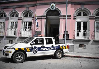 Un motociclista resultó lesionado tras colisionar con un móvil policial en Maldonado