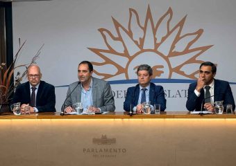 Diputados nacionalistas denuncian una nueva irregularidad de Danza en ASSE y piden su renuncia