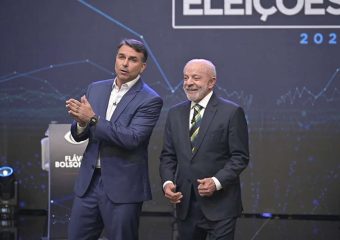Encuesta en Brasil muestra un empate técnico entre Lula y Flávio Bolsonaro