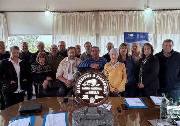 Presentaron la maqueta del monumento que distinguirá a Piriápolis como Capital Nacional de la Paella