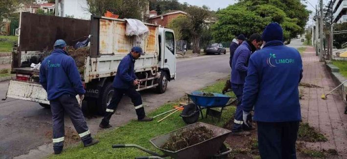 Continúan las tareas de mantenimiento y limpieza en distintos puntos de Piriápolis
