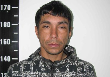 Lo interceptaron en bicicleta con un inodoro y terminó condenado por tres hurtos