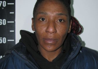 Una mujer fue condenada por robar un celular mediante amenazas en Piriápolis